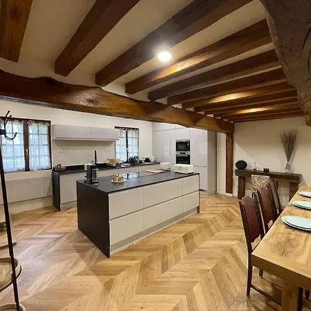 Maison Et Dependance De Gamme Proche De Deauville-trouville Les Authieux-sur-Calonne