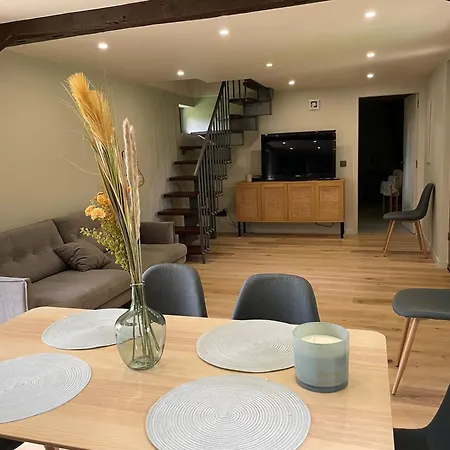 Hébergement de vacances Maison Et Dépendance De Gamme Proche De Deauville-trouville