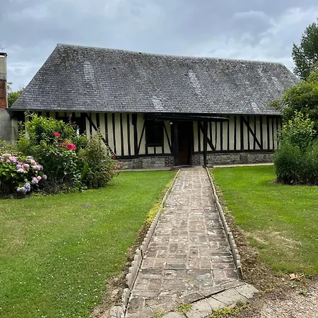 Maison Et Dépendance De Gamme Proche De Deauville-trouville Hébergement de vacances Les Authieux-sur-Calonne